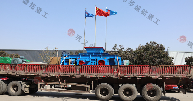 砂石料廠(chang)使(shi)用(yong)的(de)破(po)碎(sui)機(ji)有(you)哪些(xie)？對(dui)輥破如(ru)何(he)選(xuan)型(xing)？