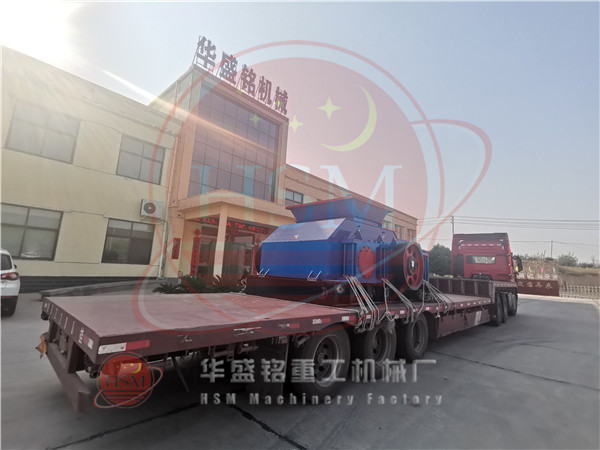 雙(shuang)齒(chi)輥破碎機圖(tu)片(pian)