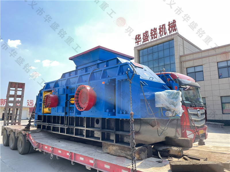 河(he)卵(luan)石製(zhi)砂(sha)機