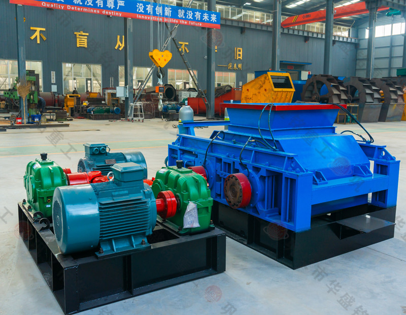 瀝(li)青路(lu)麵破(po)碎機,瀝青路麵雙(shuang)齒輥破碎(sui)機(ji)價格,瀝(li)青路(lu)麵齒(chi)輥(gun)破碎機廠傢(jia)
